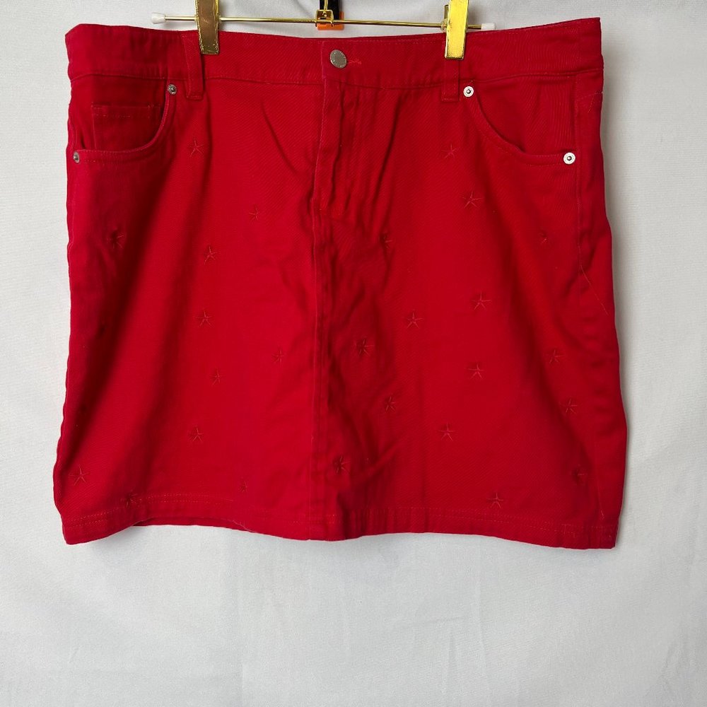 Plus Westport Red Denim Mini Skort With Stars Sz 16 Holiday Zipper Closure